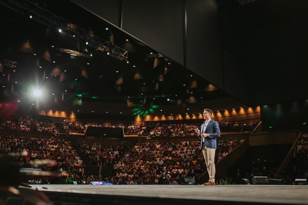Steve Olejnik Speaking On Stage